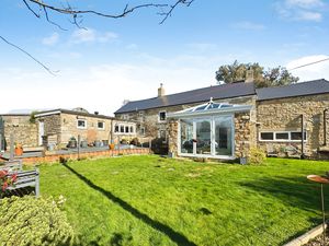 Photo 17- click for photo gallery